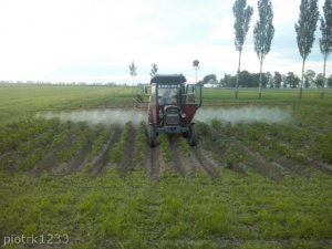 Ursus C-330 + Opryskiwacz Jar-Met 400l 12m