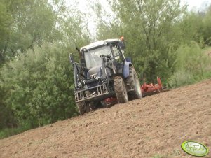 Farmtrac 675 DT 