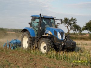 New Holland 6070RC + Lemken Rubin