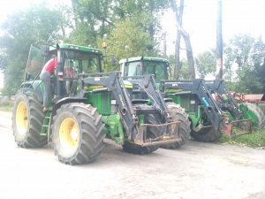 John Deere 7810 & John Deere 7600