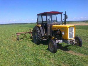 Ursus C-360 3P + Fella TH520