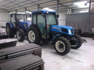 New Holland T4.75F+Farmtrac 690 Europline