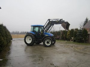 New Holland TD5050