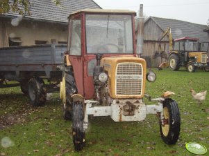 Ursus C-330 + rozrzutnik obornika