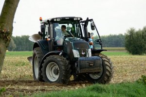 Valtra T 133 HiTech3 + Overum Xcelsior CX