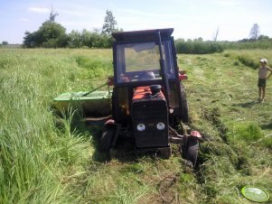 Massey Ferguson 255