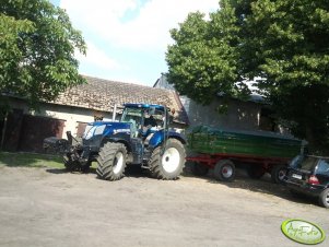 New Holland T7 210