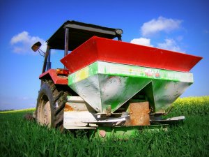 Massey Ferguson 235 + Unia Brzeg MS 400