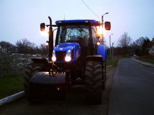 New Holland T6070 Elite