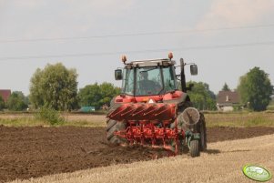 Massey Ferguson 8210 i V&N S-950