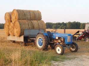 Zetor 3011 + przyczepa