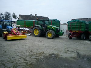 John Deere 7730