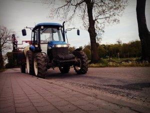 New Holland + Hardi