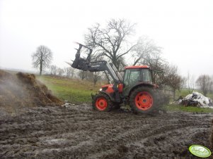 Kubota M8540 + Quicke Q35