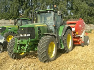 John Deere 6930 & Lely Welger RP 445