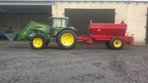 John Deere 6430
