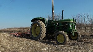 John Deere2030 Ls