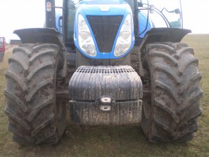 New Holland T7060