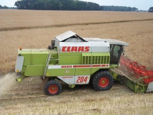 Claas Mega 204