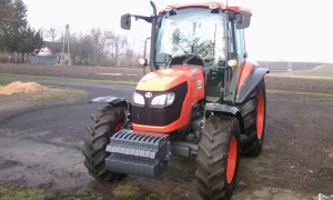 Kubota M 7040