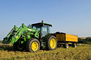 John Deere 5080M + Wielton 6t