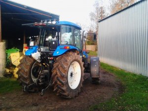 New Holland TD5050