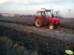 Zetor 7211 + Kultywator z wałkiem