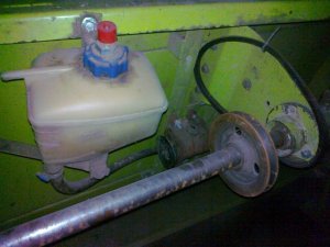 Pompa hydrauliczna zasilająca kosę bocznę