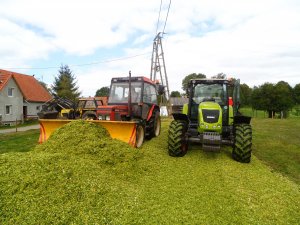 Claas Axos 330 CX + Zetor 6340