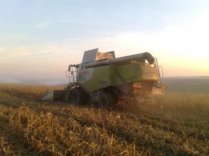 Claas Lexion 750