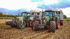 Fendt 714 Vario, Fendt 716 Vario, 2x Fliegl ASW 268