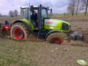 Claas Ares