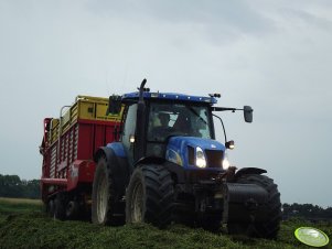 New Holland Ts135A