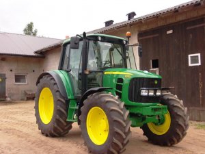 John Deere 6230