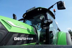 Deutz Fahr 7230 TTV