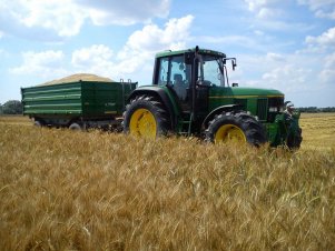 John Deere 6800 + Fliegl