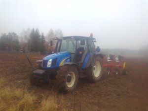 New Holland T 5060 & Pottinger Servo
