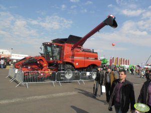 Case IH 6130