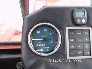 Nowy wygląd obrotomierza T-25