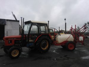 Zetor 7011 + Pilmet 1000 Litrów