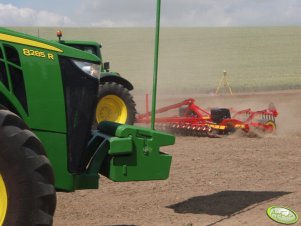 John Deere 8285R