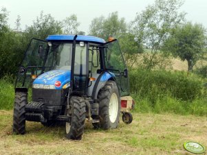 New holland TD70D + akpil 