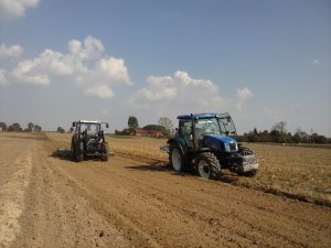 New Holland T6030