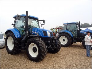 New Holland T6