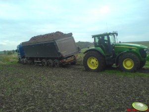 John Deere 7730