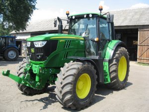 John Deere 6130M