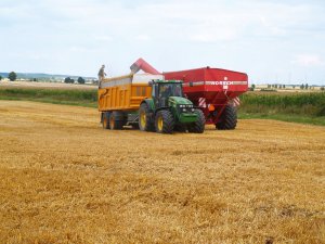 John Deere 7820 + Joskin Cargo