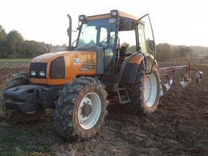 Renault Cergos 350 + Kongskilde Markant