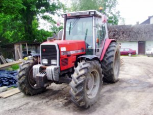 Massey Ferguson 3115