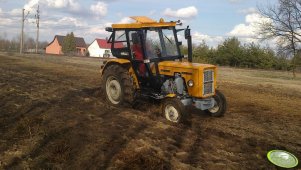 Ursus C-360-3P & pług